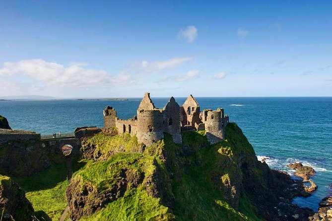 The Giant's Causeway, Dunluce Castel and Belfast - Spanish guide - The Spanish-speaking guide makes a difference