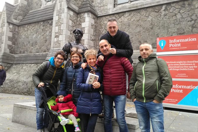 Tour a piedi di Dublino in Italiano - The two cathedrals show different sides of Dublin